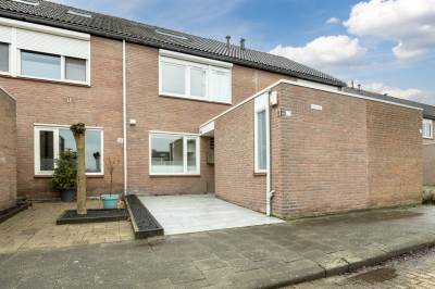 Woning Heliotroopdijk 11 Roosendaal