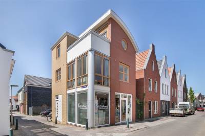 Woning Middelstraat 2 Oud-Beijerland