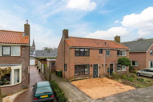 Woning Stiegerstraat 9 Tuitjenhorn