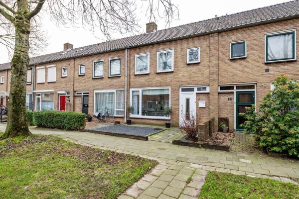 Woning Bisschop Adelboldlaan 13 Tiel