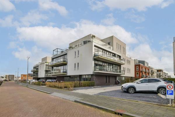Woning Beneluxlaan 921 Almere