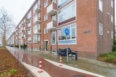 Woning Monseigneur van Steelaan 128 Voorburg
