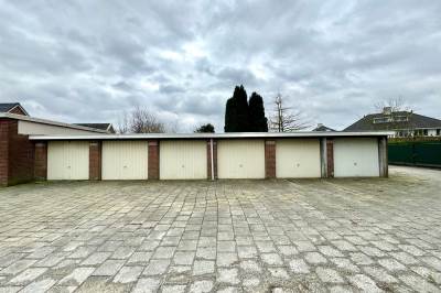 Garage Zwartwatersweg 31 Assen