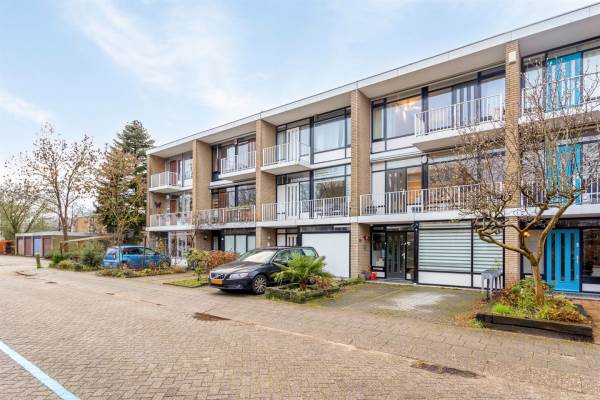 Woning Roosmarijnhof 25 Duivendrecht