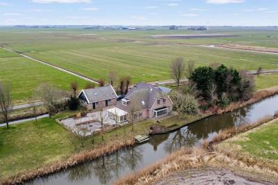 Woning Miedwei 2 Holwerd