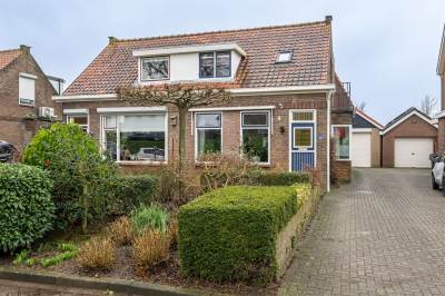 Woning Molendijk 42 Stad aan 't Haringvliet
