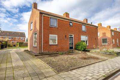 Woning Kloostersingel 8 Kloosterburen