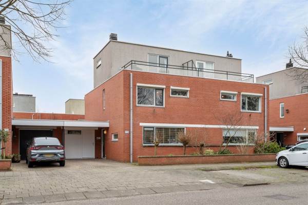 Woning Marga Klompésingel 158 Hoofddorp