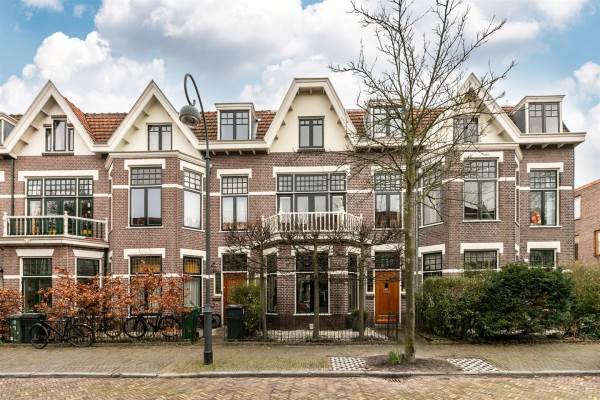 Woning Bos en Hovenstraat 15 Haarlem