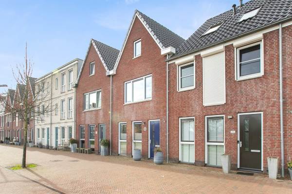 Woning Houtstraat 25 Waddinxveen