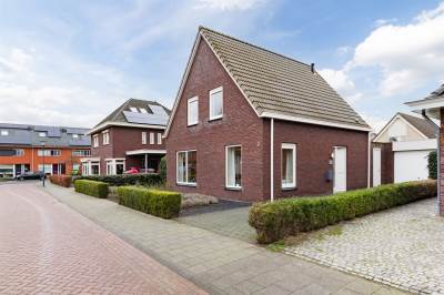 Woning Henriette Roland Holststraat 3 Rijen