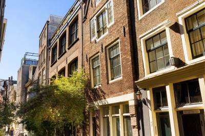 Woning Oude Nieuwstraat 10 Amsterdam