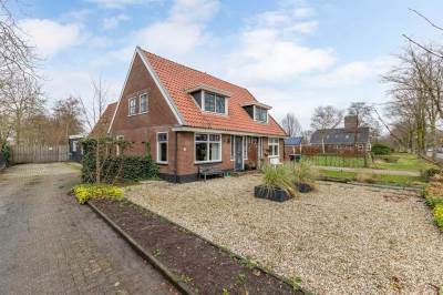 Woning De Buorren 137 Lippenhuizen