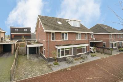 Woning Helmkruid 46 Vroomshoop