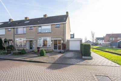 Woning Lijsterstraat 69 Groot-Ammers