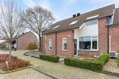 Woning Rijnlaan 27 Helmond