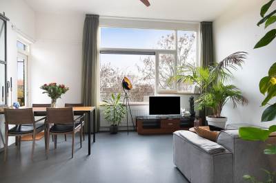 Woning Menadostraat 27F Amsterdam