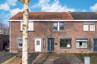 Woning Azaleastraat 8 Geleen