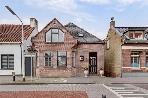 Woning Boompjesstraat 32 Strijen