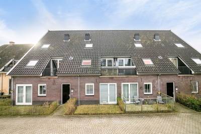 Woning Stationsstraat 44 Spijkenisse