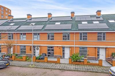 Woning Peter van Anrooylaan 40 Maassluis