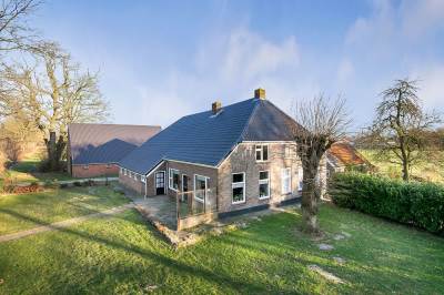 Woning Schoolpad 55 Emmen