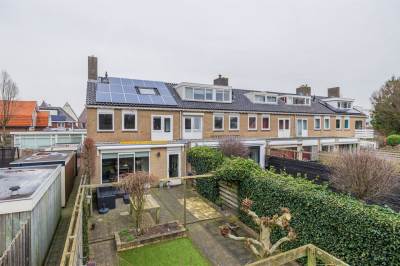 Woning Piustuin 10 Lisse