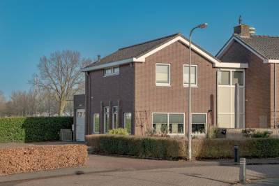 Woning Ds A.C. van Raalteweg 20 Wanneperveen