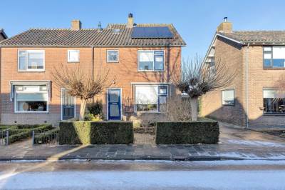 Woning Graaf van Bloisstraat 19 Benthuizen