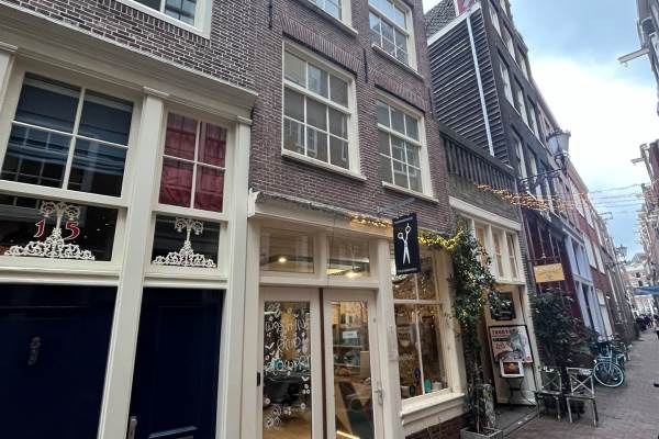 Woning Sint Nicolaasstraat 17H Amsterdam
