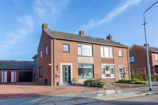 Woning Wethouder van Beuningenstraat 6 Winssen