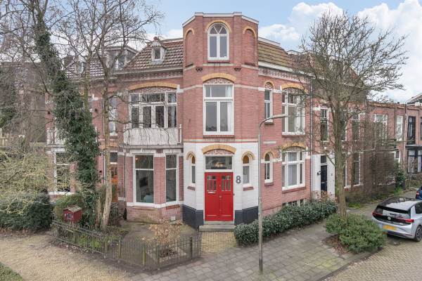 Woning Emmaplein 8 Leeuwarden