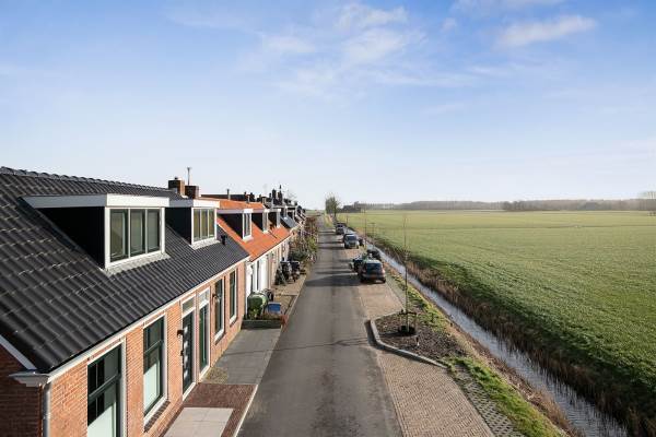 Woning Finsterbuorren 7 Jelsum