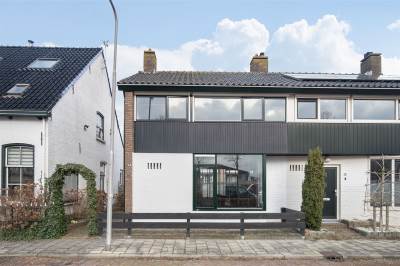 Woning In 't Veldstraat 31 's-Gravendeel