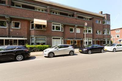 Woning Van Hogenhoucklaan 76 Den Haag