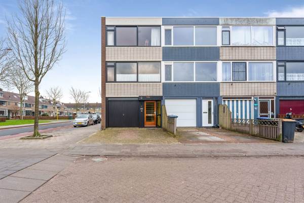 Woning Ferdinand Bolstraat 1 Alblasserdam
