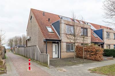 Woning Duifkruid 107 Tiel