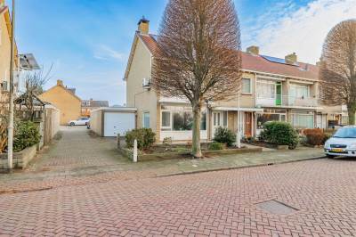 Woning Vincent van Goghsingel 49 Hillegom