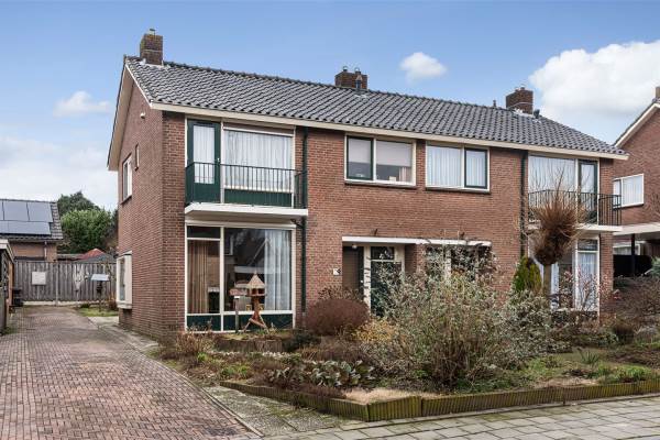 Woning Waardenborchstraat 32 Holten