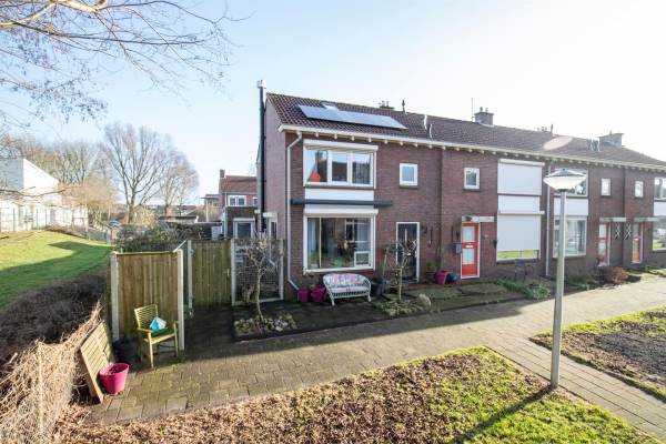 Woning Julianastraat 48 Zwartsluis