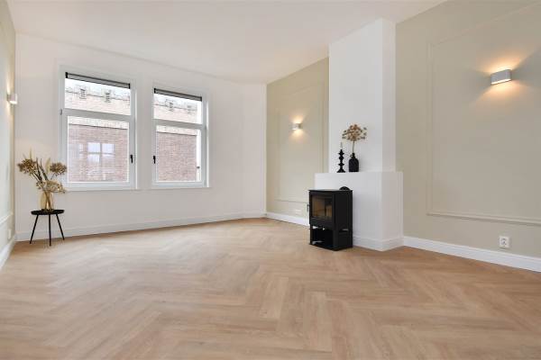 Woning Pijnboomstraat 127 Den Haag