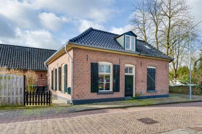 Woning Kloosterweg 8 Laren (GE)