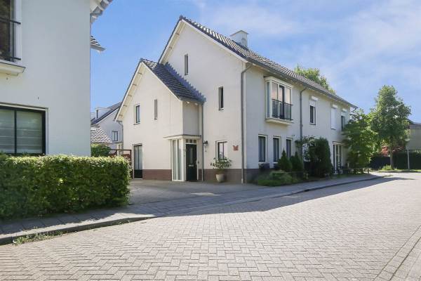 Woning Jaap ter Haarstraat 87 Almere