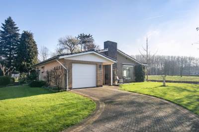 Woning van Middelhovenstraat 42 Axel
