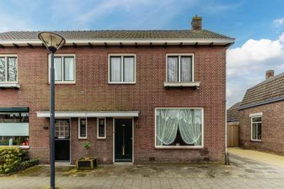 Woning Spoorlaan Zuid 19 Rijen