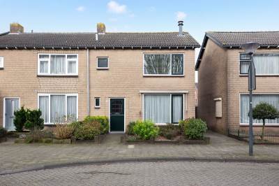 Woning van Duvenvoordestraat 38 Waalwijk