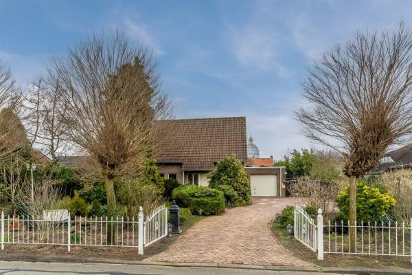 Woning Jaap Edenlaan 15 Oudenbosch