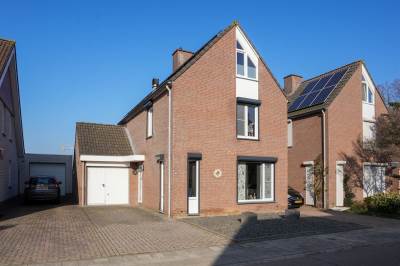 Woning Bielveld 10 Einighausen