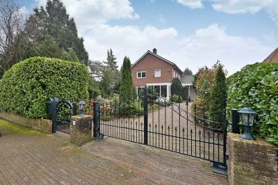 Woning Rembrandtlaan 13 Huizen