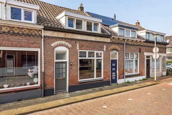 Woning Voor de Kijkuit 33 Tiel